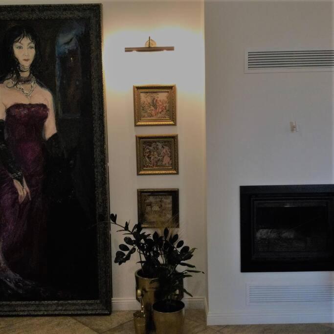 Апартаменти Historic House *